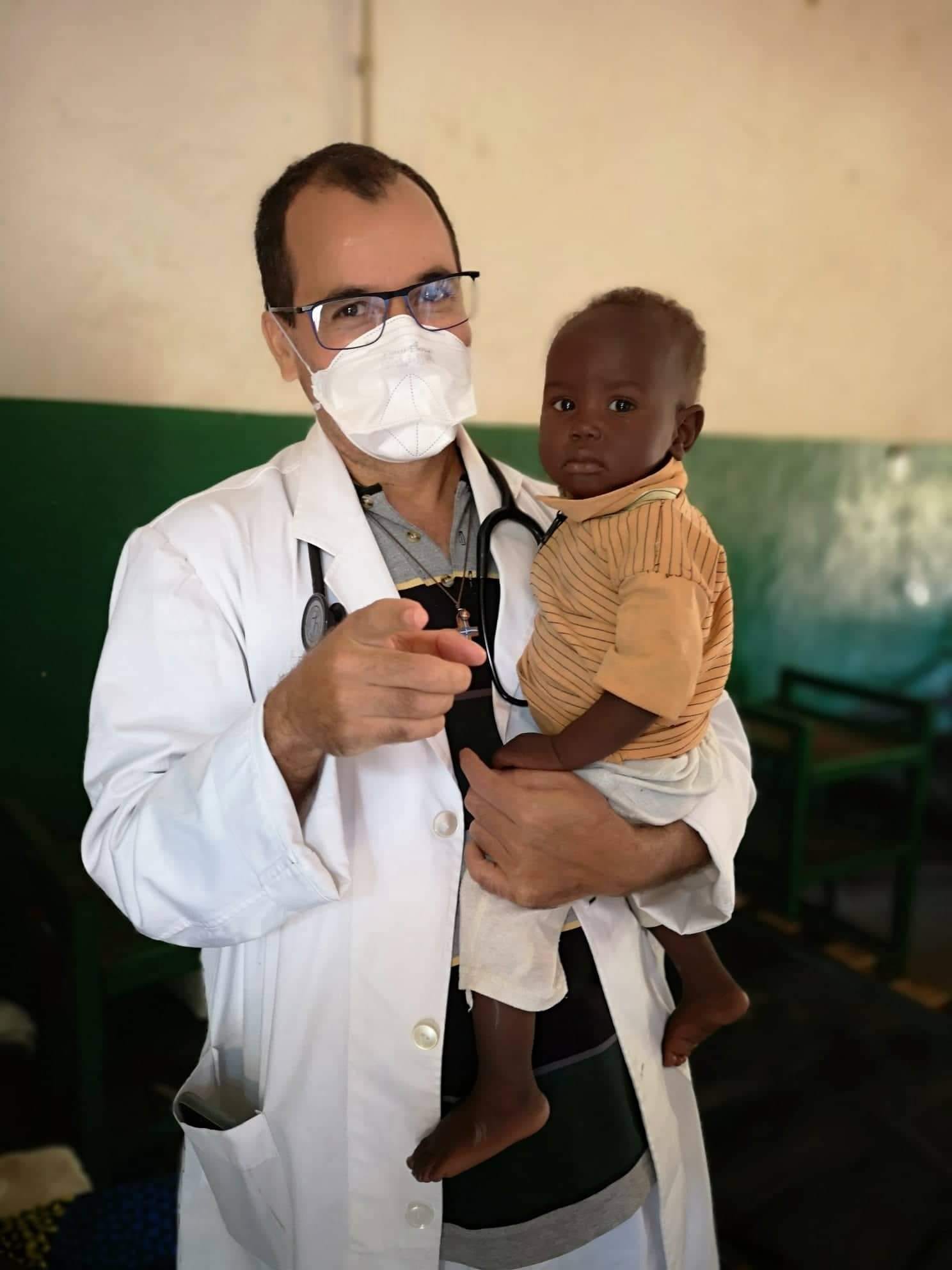 Bro Salgado Treats a Patient in Chad